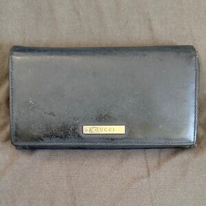 Authentic Vintage Gucci Black Leather Wallet WORN CONDITION